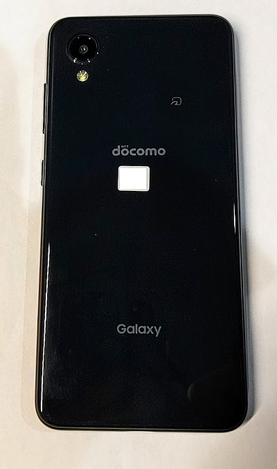 ドコモ Galaxy A22 5G SC-56B デザイン