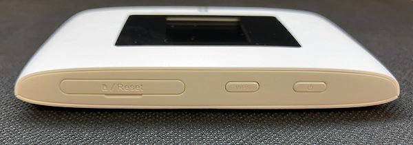 楽天モバイル Rakuten WiFi Pocket 2B 電源ボタン WPSボタン SIMスロット