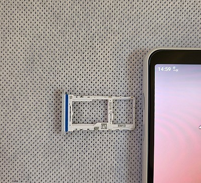 UQモバイル Xperia 10 Ⅳ レビュー SIMスロット SDカード